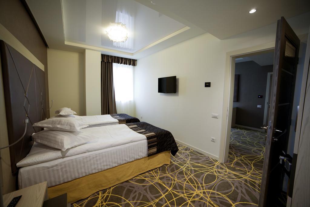 Hotel Exclusive & 4*
